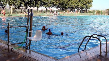 Muere ahogado un joven en las piscinas de Ribaforada