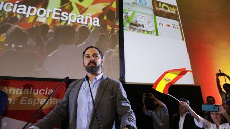 Abascal: "Vamos a los parlamentos para acabar con el Estado de las Autonomías"