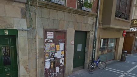 Local de la calle San Antón, 7, en Pamplona, donde estará el aparcamiento de bicicletas.