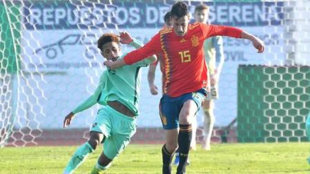 Jorge Herrando participa en los dos amistosos de España sub-18 contra Portugal