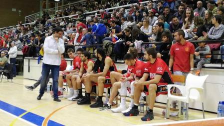 El Basket Navarra pierde en casa, pero el salva el 'basket average'