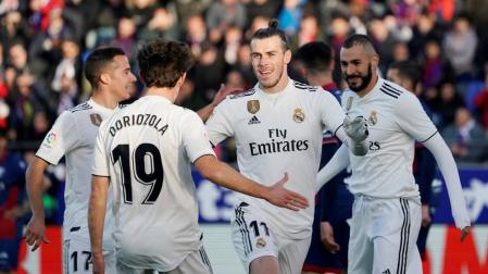 El Real Madrid gana en Huesca lejos de su mejor versión
