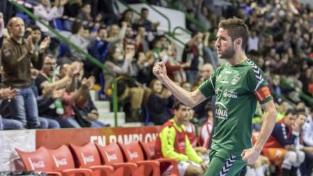 El capitán Roberto Martil marcó el primer gol ante el Segovia.