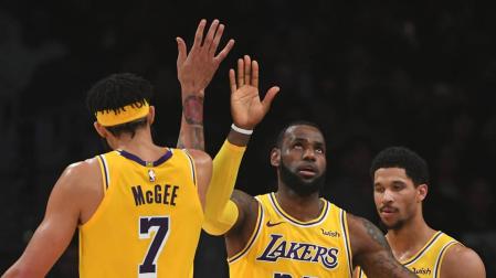 Los Lakers y los Warriors vencen sin concesiones