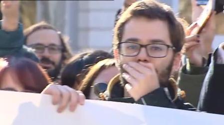 Decenas de periodistas defienden el secreto profesional ante el Supremo