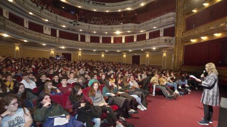 Ollo anima a los centros educativos a seguir trabajando por la Memoria