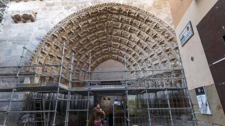 Fotografías de la restauración de la Puerta del Juicio de la catedral de Tudela