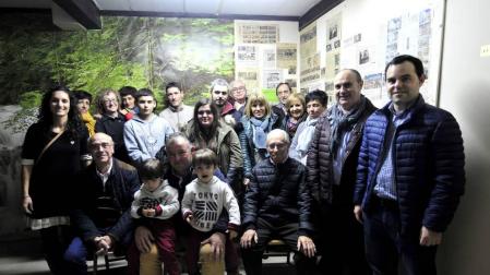 Los miembros de la Asociación de Belenistas de Tafalla inauguraron ayer la exposición que se podrá visitar hasta el 4 de enero.