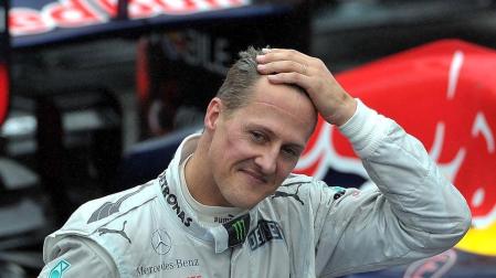 El expiloto alemán de Fórmula 1, Michael Schumacher, sufrió un grave accidente de esquí
