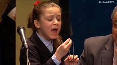 Aya, "la niña de los mil euros", repite en el Sorteo de Navidad 2018