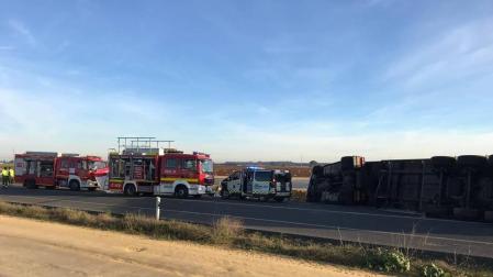 Dos fallecidos en un accidente de tráfico en Dos Hermanas (Sevilla)