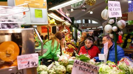 Merluza, calamar y gorrín son los alimentos que más suben de precio esta Navidad