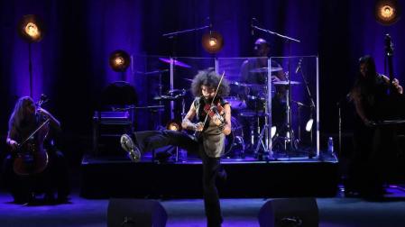 Ara Malikian rinde un particular homenaje a Sarasate en su visita a Pamplona
