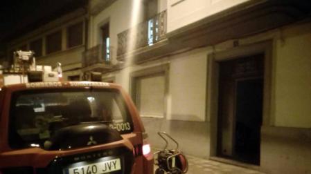 Portal de la vivienda de Olite afectada.