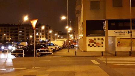 Un incendio afecta a una vivienda en el paseo Anelier de Pamplona