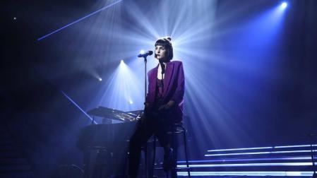 Natalia Lacunza, durante su actuación en la gala 8 de Operación Triunfo.