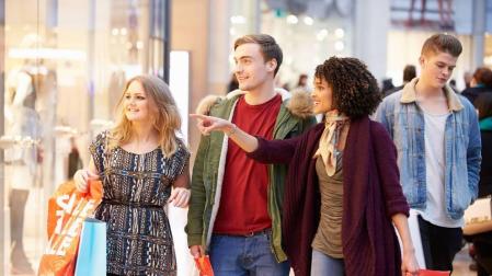 Navarra 'congela' la creación de empleo en rebajas con 3.516 contratos