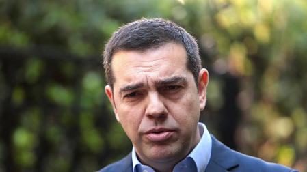 Tsipras convoca una cuestión de confianza tras la ruptura de la coalición de Gobierno