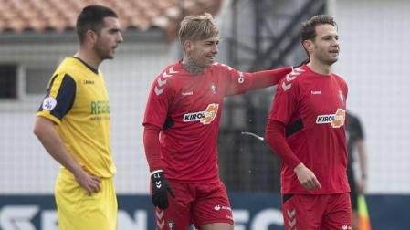 Osasuna golea al Izarra en un amistoso y David se da una alegría con cuatro tantos