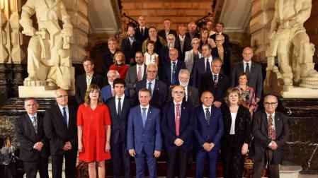 Veintiuna instituciones constituyen el Patronato de Honor de Euskaltzaindia