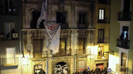 Manifestación en Pamplona en apoyo al gaztetxe Maravillas