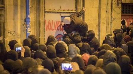 Manifestación en Pamplona en apoyo al gaztetxe Maravillas