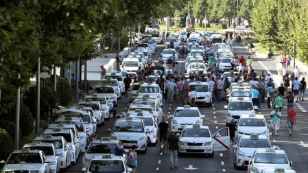 Taxis y VTC, ante el reto de convivir