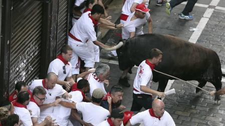​Tres de los heridos en el encierro de hoy corrían por primera vez en Pamplona