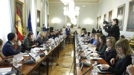 El Ejecutivo foral "refuerza el papel activo" de Navarra ante el Brexit