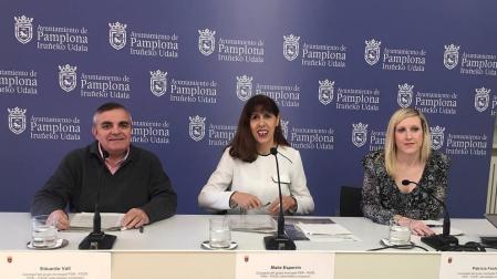Eduardo Vall, Maite Esporrín y Patricia Fanlo, concejales del PSN de Pamplona.