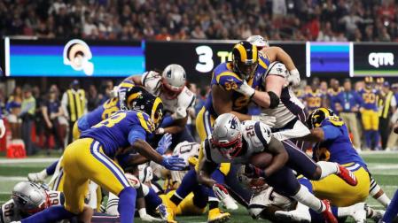 Partido de la Super Bowl, en el que los Patriots ganaron como equipo visitante por 3-13 a los Rams de Los Ángeles.