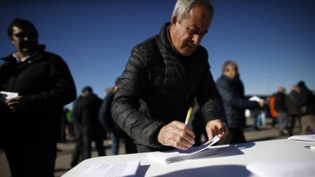 Los taxistas abandona la huelga 16 días después y sin lograr reivindicación alguna