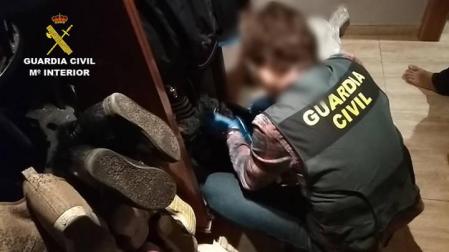 Desarticulado un grupo que comenzó robando joyas y tabaco en Dantxarinea