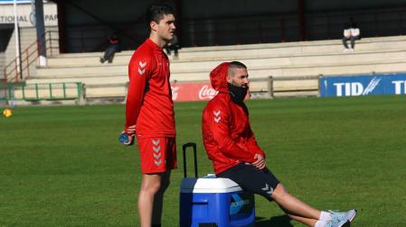 Lillo reaparece en Tajonar