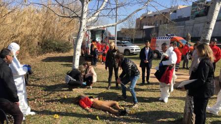Imagen de una de las escenas rodadas en el parque del Queiles de Tudela.