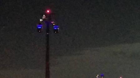 Al menos 16 atrapados en un teleférico en el parque de SeaWorld de San Diego