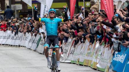 Luis León Sánchez gana la cuarta etapa del Tour de los Alpes