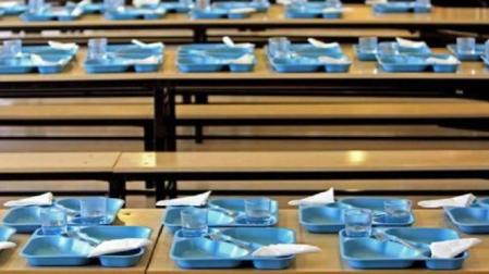 Expertos dan un 7 a los menús escolares en España pero siguen reclamando mejoras