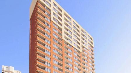 Desalojan a 244 personas por un fuego en la planta 14 de un hotel en Benidorm