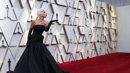 Los looks que han lucido sobre la alfombra roja los invitados a los premios Oscar 2019.