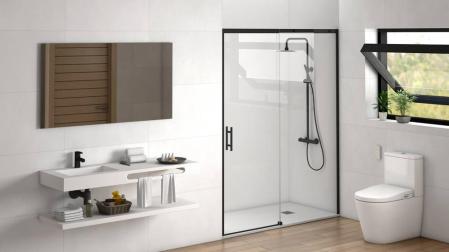 Cambiar de bañera a ducha para lograr un baño más seguro y accesible