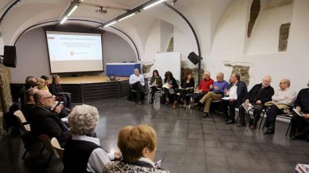 Pamplona trabaja en un Plan de Acción para personas mayores de 65 años