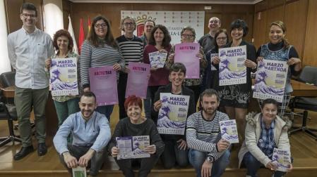 Colectivos y concejales apoyaron la celebración de diversos actos en torno al 8-M.