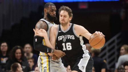 Pau Gasol y Mirotic colaboran en las victorias de Spurs y Pelicans