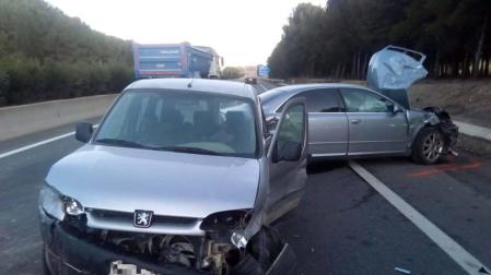 Un accidente en la A-68 provoca una retención de seis kilómetros a la altura de Tudela