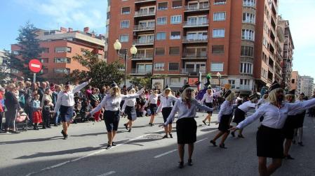 Fotos de los mejores disfraces de carnaval del desfile del domingo en Tudeola