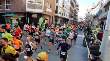 Imágenes de la 'IX Media Maratón Estela Navascués y 10 km Ciudad de Tudela'