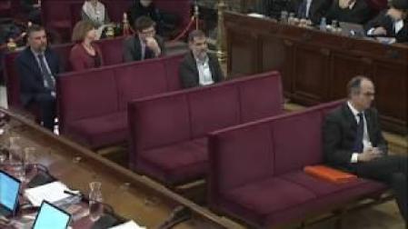 La secretaria judicial relata cómo salió de la Consellería de Economía