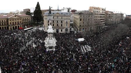 Imágenes de los numerosos actos celebrados en la Comunidad foral con motivo de la conmemoración del Día Internacional de la Mujer (8M).