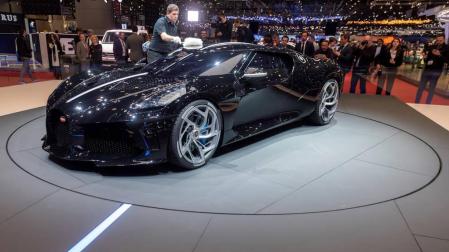 Bugatti exhibe en Ginebra "La Voiture Noire 1", que cuesta 11 millones euros